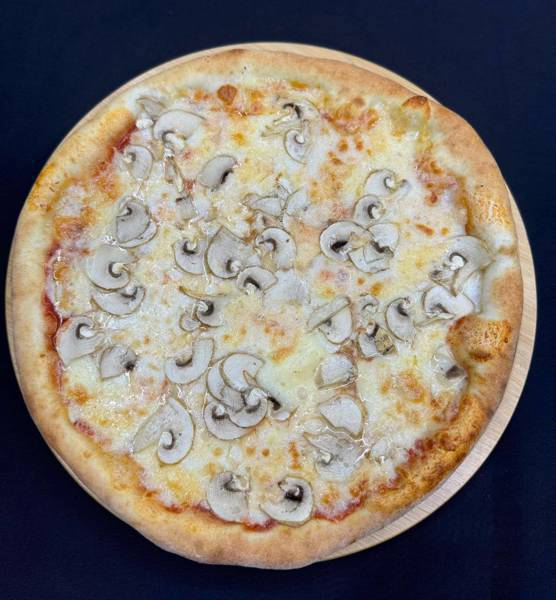 Пицца грибная